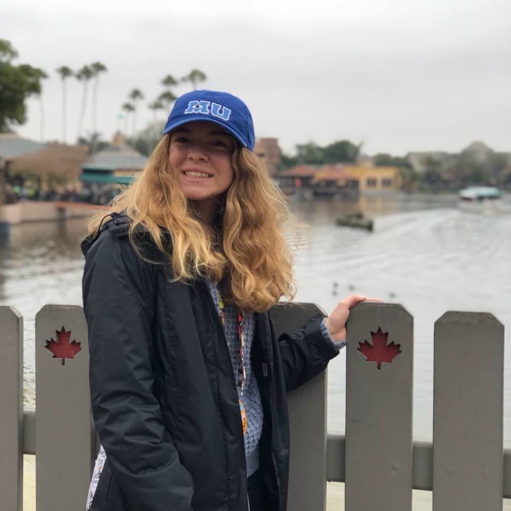 Meet your Posher, Tori
